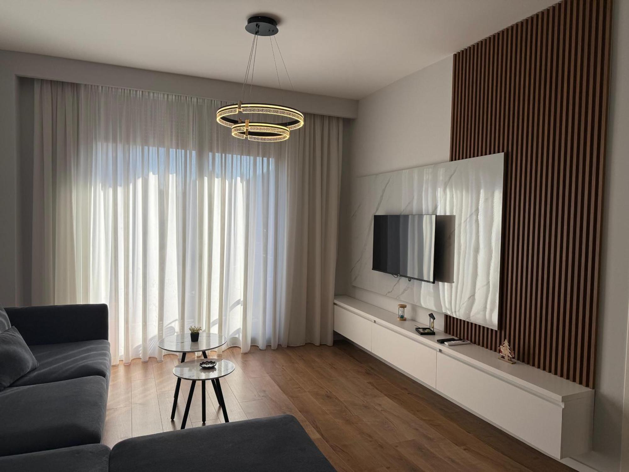 Modern Escape Apartment *